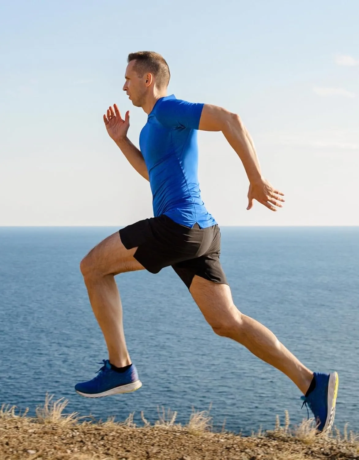 2 Pack Mens Athletic Shorts 5 Inch Quick Dry Gym Workout Shorts Men Lightweight Sports Running Shorts with Pockets