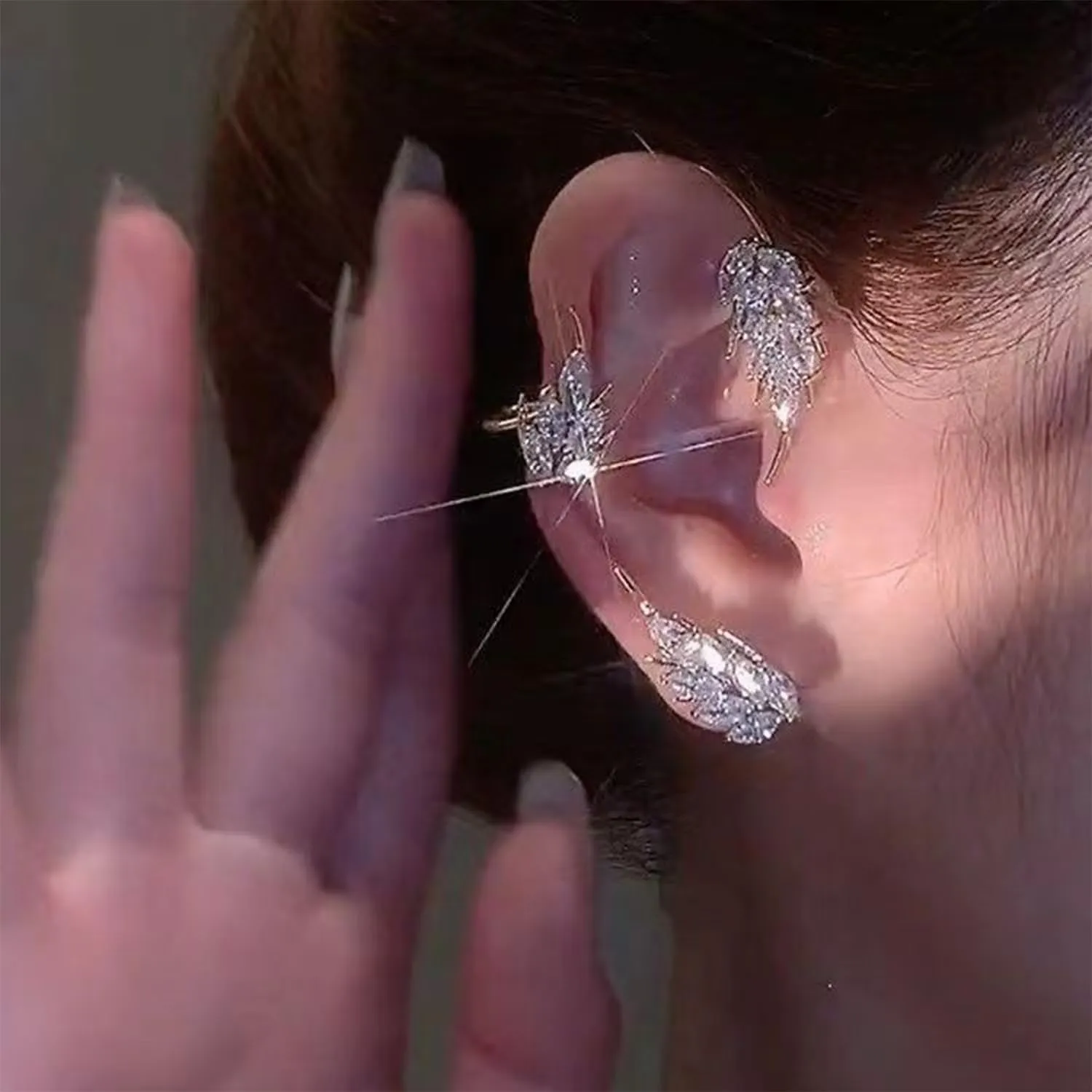 2PCS Glitter Crystal Wheat Ear Cuffs Earrings Vintage Leaf Cartilage Ear Wrap Fairy Non-Pierced Fake Earrings Prom Party Accessories for Women Girls