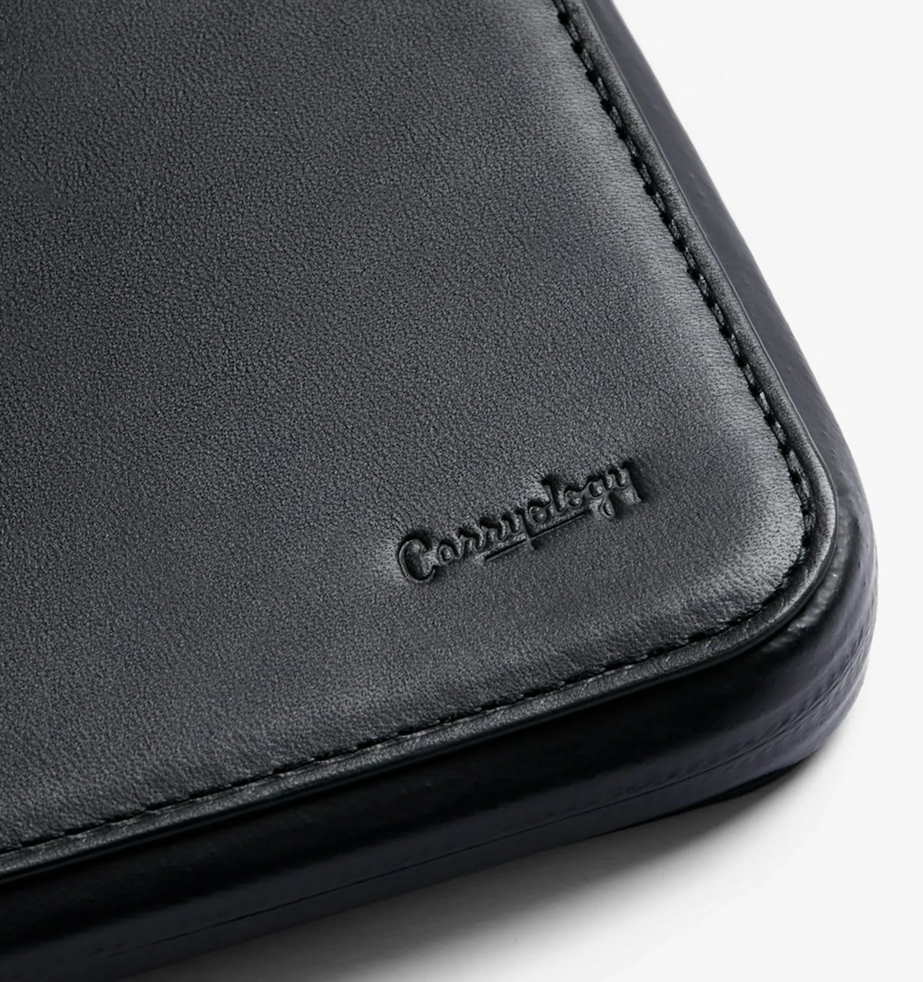 Bellroy Travel Folio Passport Wallet - Carryology Essential Edition