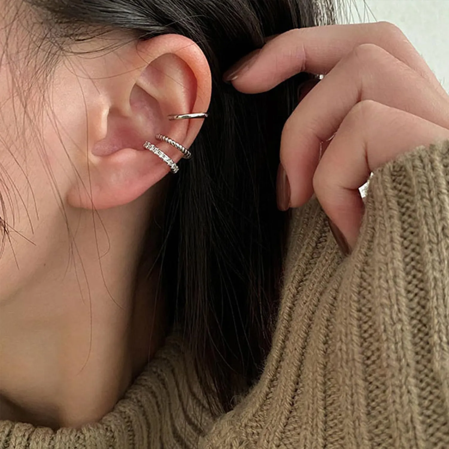 Ear Cuff Earrings Set for Women,Trendy Crystal Non Piercing Clip on Earrings Cartilage Cuff Earrings Fake Earrings Jewelry Christmas Gifts