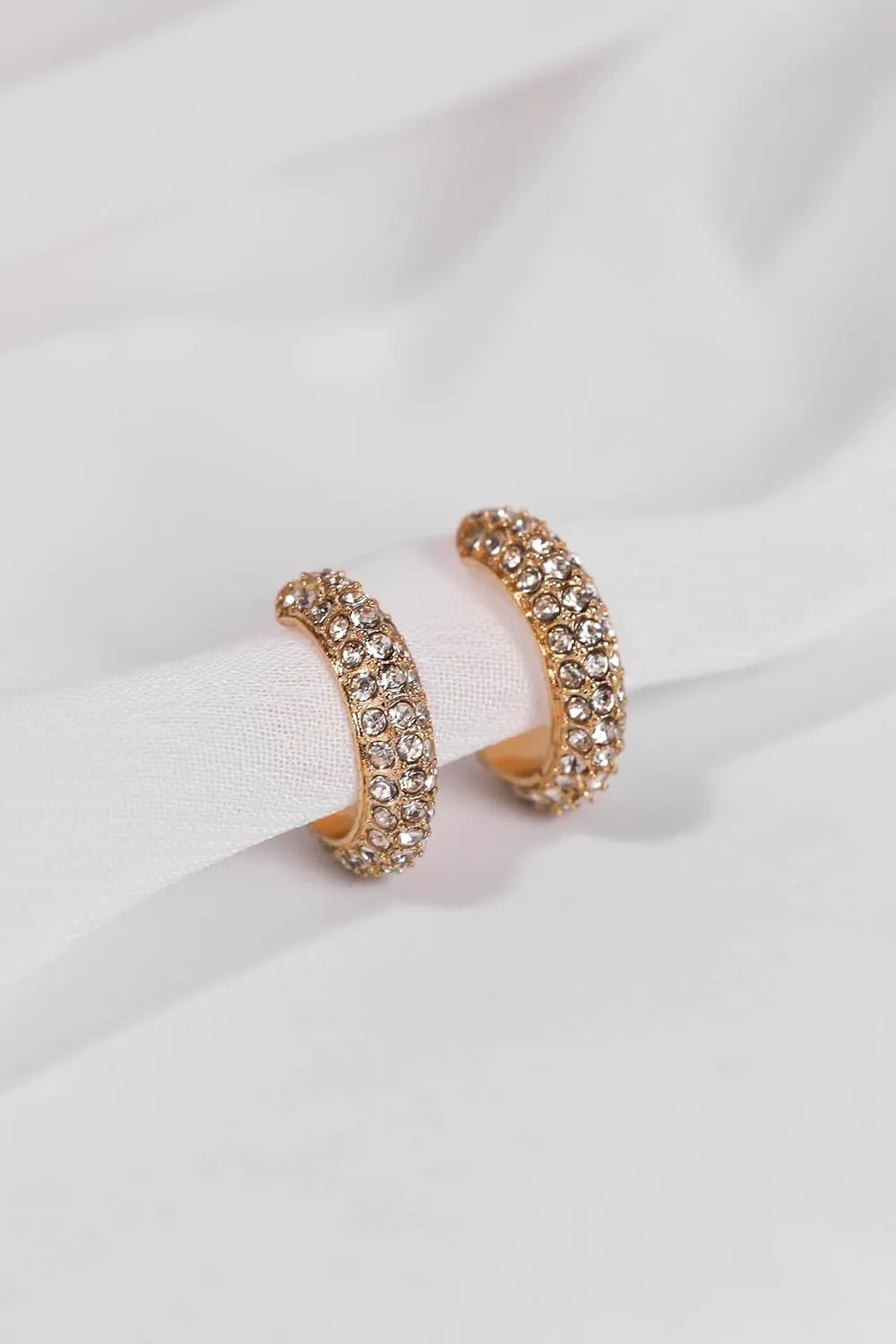Ear Cuffs for Women Non Piercing, Conch Hoop Earrings, Cartilage Earring, Ear Cuff with Chain and without Chain