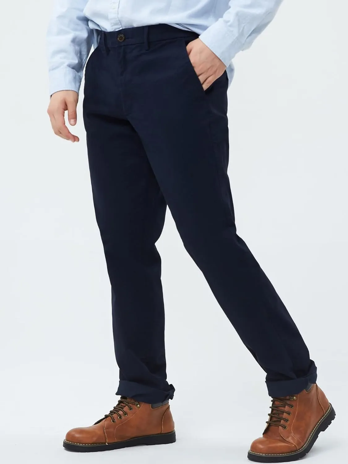 GAP Men's Essential Straight Fit Khaki Chino Pants