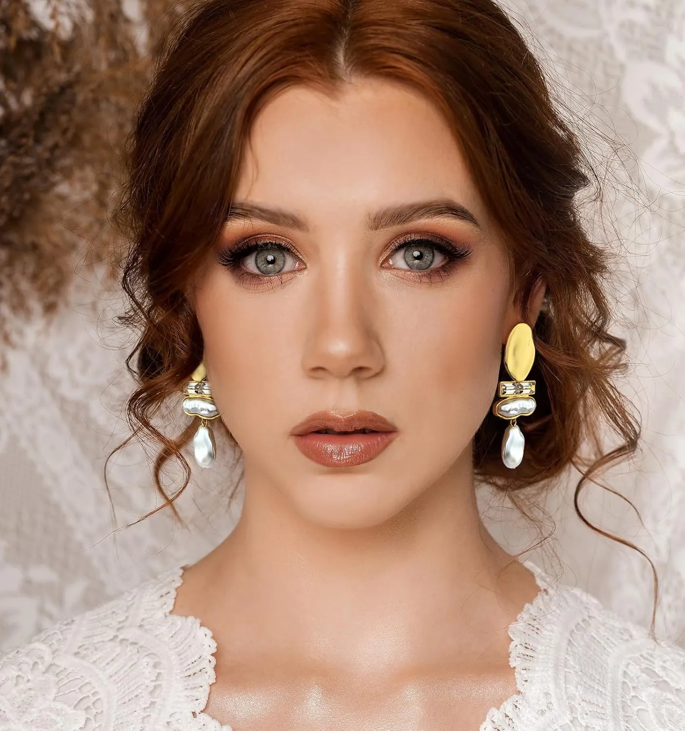 Pearl Drop Earrings for Women Vintage Statement Gold Pearl Dangle Earrings Chunky Earrings Fashion Jewelry