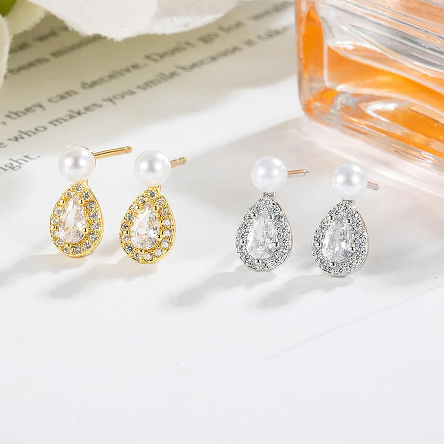 Pearl Stud Earrings for Women Rhinestones Pearl Earrings Hypoallergenic stud Gold Jewelry Wedding Earrings for Brides