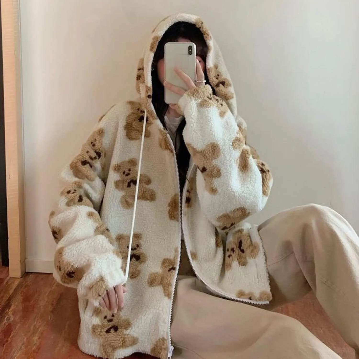 tuduoms Women's Sherpa Zip Up Hoodies Cute Bear Graphic Oversized Fleece Sweatshirts Warm Winter Trendy Jacket for Teen Girls